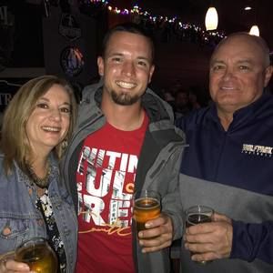 Meet your Posher, Casey